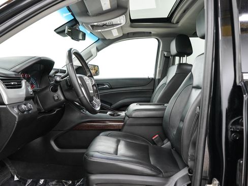 Used 2019 GMC Yukon XL SLT AWD/4WD image 26