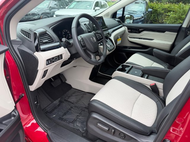 Used 2026 Honda Odyssey Elite image 12
