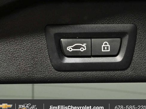 Used 2021 BMW X5 sDrive40i w/ M Sport Package image 28