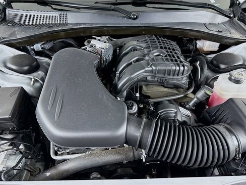 Used 2023 Chrysler 300 Touring L w/ Popular Equipment Group image 33