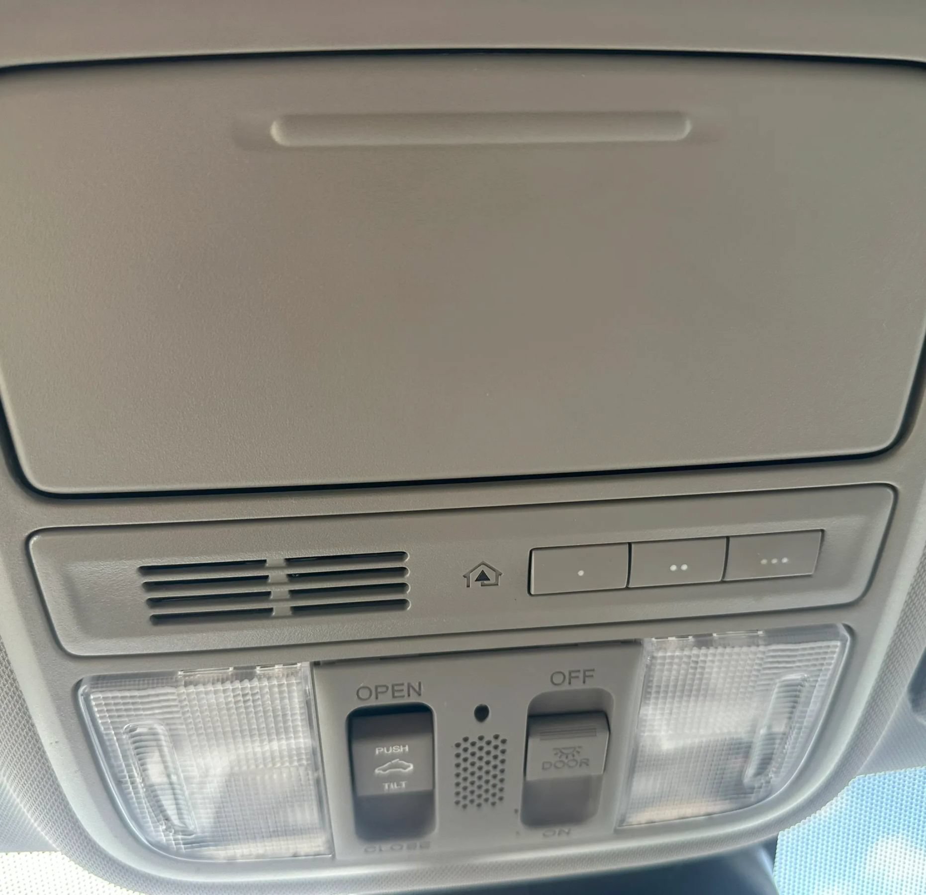 Used 2015 Honda Odyssey EX-L image 20
