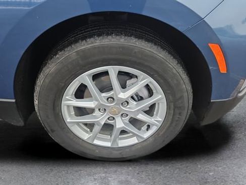 Used 2024 Chevrolet Equinox LT image 17