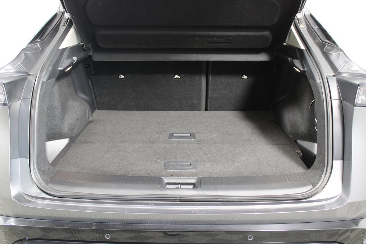 Used 2023 Nissan Ariya FWD image 22