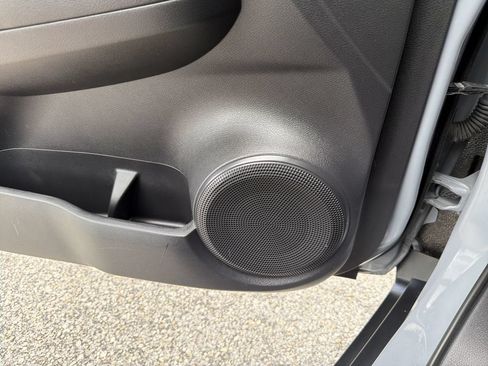 Used 2022 Nissan Kicks SV FWD image 20