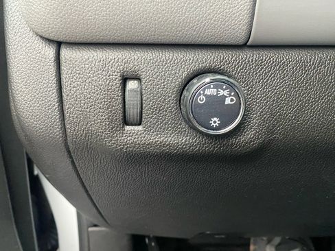 Used 2020 Chevrolet Colorado W/T w/ WT Convenience Package image 10