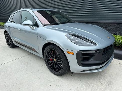 Certified 2025 Porsche Macan GTS AWD/4WD image 12