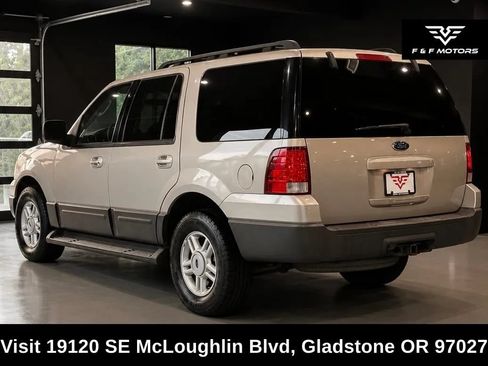 Used 2006 Ford Expedition XLT AWD/4WD image 4