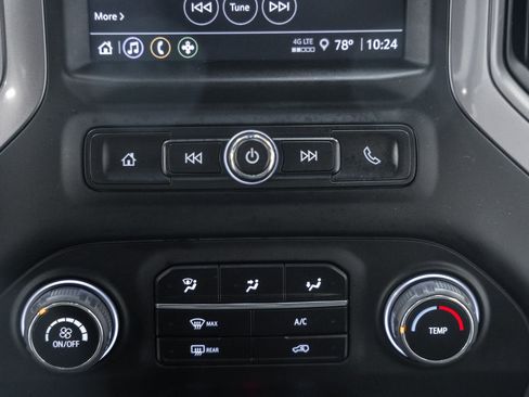Used 2023 Chevrolet Silverado 1500 Custom AWD/4WD image 24