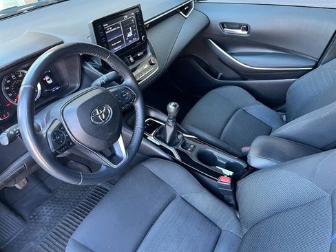 Used 2022 Toyota Corolla SE FWD image 2