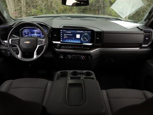 Used 2023 Chevrolet Silverado 1500 LT image 21