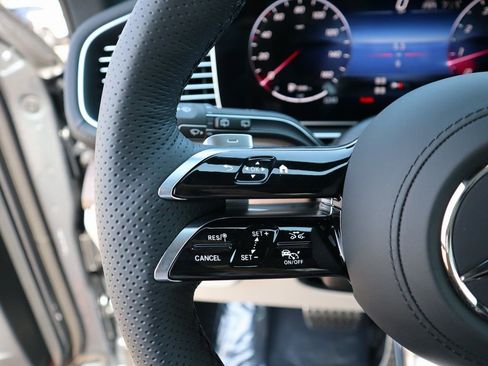 New 2026 Mercedes-Benz GLS 450 4MATIC image 37