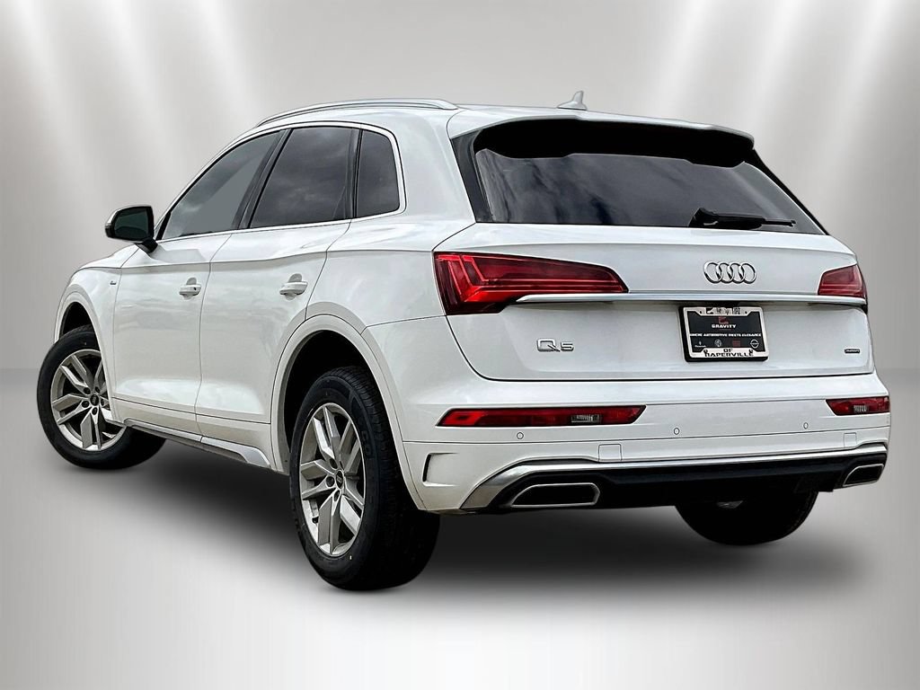 Used 2022 Audi Q5 2.0T Premium w/ Convenience Package AWD/4WD image 4