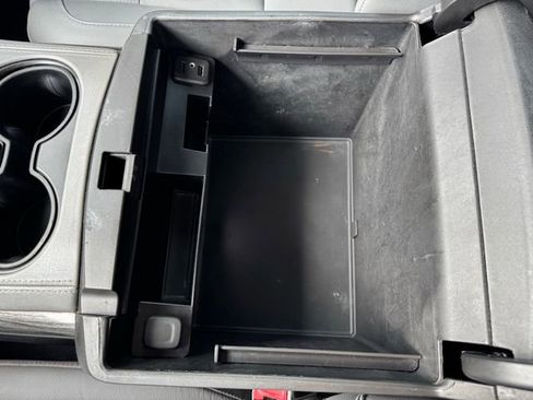 Used 2020 Chevrolet Tahoe LT RWD image 21