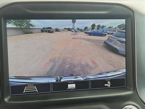 Used 2020 GMC Sierra 1500 SLT AWD/4WD image 18