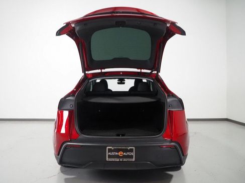 Used 2026 Tesla Model Y Long Range AWD/4WD image 31