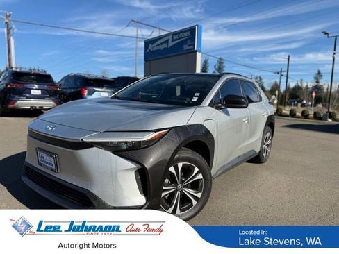 Used 2023 Toyota bZ4X XLE w/ Weather Package image 1