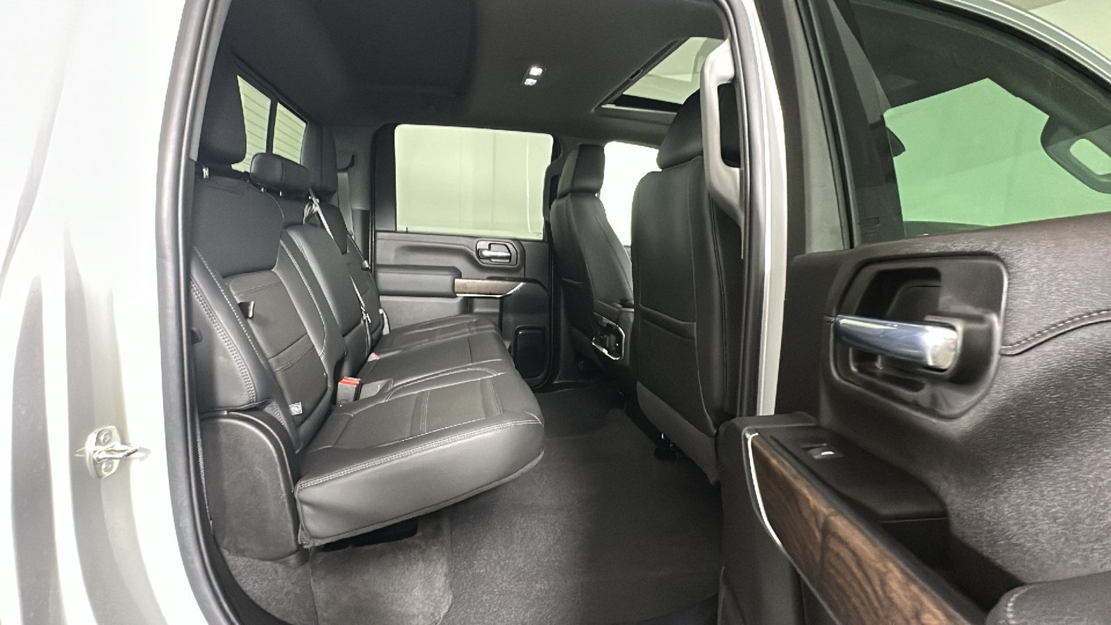 Used 2022 GMC Sierra 2500 Denali AWD/4WD image 35