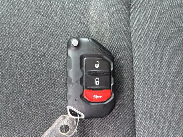 Used 2026 Jeep Wrangler Sport AWD/4WD image 29