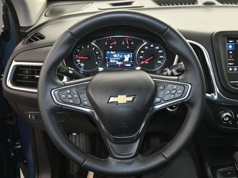 Certified 2024 Chevrolet Equinox LT AWD/4WD image 9