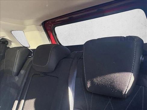 Used 2020 Ford EcoSport SE w/ SE Convenience Package image 19