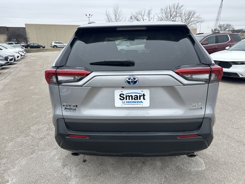 Used 2024 Toyota RAV4 XLE image 6