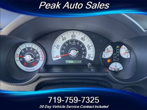 Used 2014 Toyota FJ Cruiser 4WD w/ Upgrade Package image 19
