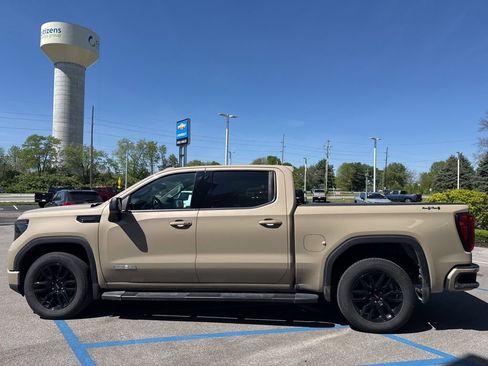 Used 2022 GMC Sierra 1500 Elevation image 9