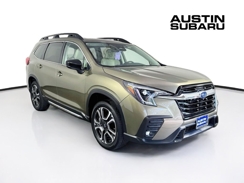 Certified 2026 Subaru Ascent Limited AWD/4WD image 1