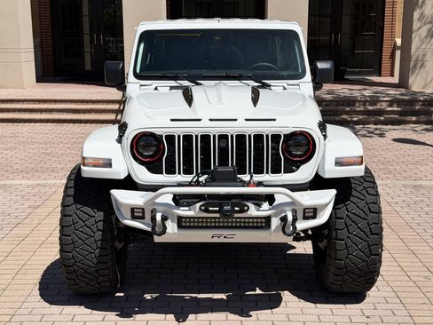Used 2025 Jeep Wrangler Sport S AWD/4WD image 14