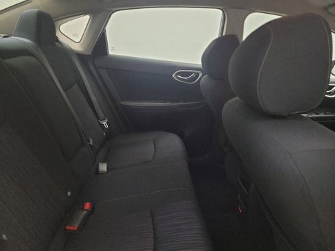 Used 2019 Nissan Sentra SV FWD image 19