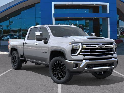 New 2026 Chevrolet Silverado 2500 LTZ w/ LTZ Premium Package AWD/4WD image 31