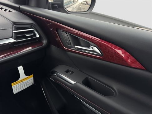 New 2026 Chevrolet Traverse Z71 w/ Enhanced Driving Package image 17