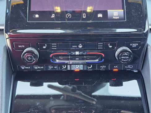 New 2025 Jeep Grand Cherokee L Altitude image 28