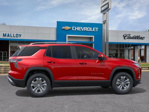 New 2026 Chevrolet Equinox LT w/ Safety and Technology Package AWD/4WD image 6