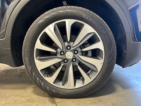 Used 2022 Buick Encore Preferred w/ Safety Package AWD/4WD image 11