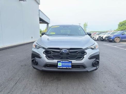 Used 2024 Subaru Crosstrek 2.0i AWD/4WD image 3