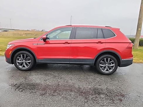 Used 2022 Volkswagen Tiguan SE image 5