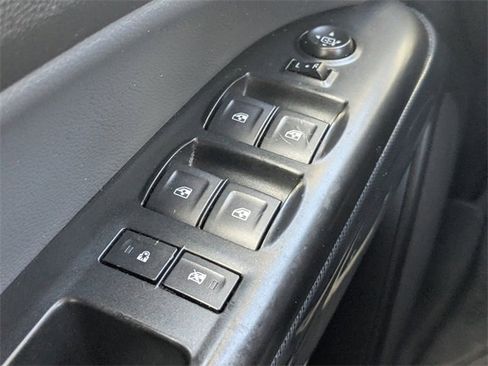 Used 2019 Chevrolet Colorado Z71 w/ LPO, Premium Interior Package image 22