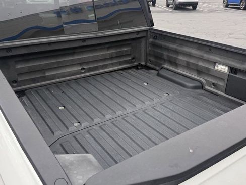 Certified 2021 Honda Ridgeline Black Edition image 10