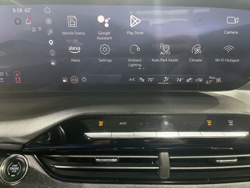 Used 2025 Buick Enclave Avenir w/ Super Cruise Package AWD/4WD image 24