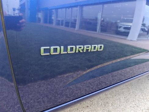 Used 2016 Chevrolet Colorado Z71 AWD/4WD image 26