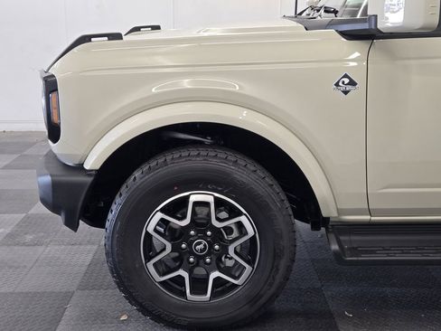New 2026 Ford Bronco Outer Banks AWD/4WD image 9