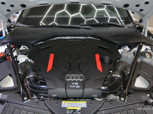 Used 2020 Audi S8 L w/ Full Leather Package AWD/4WD image 30