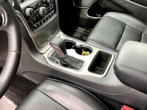 Used 2018 Jeep Grand Cherokee High Altitude RWD image 17