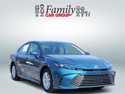 New 2026 Toyota Camry LE image 2