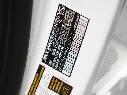 New 2026 Mercedes-Benz C 300 4MATIC Sedan image 34