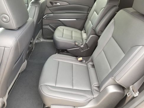 New 2026 Chevrolet Traverse LT w/ Midnight/Sport Edition FWD image 10