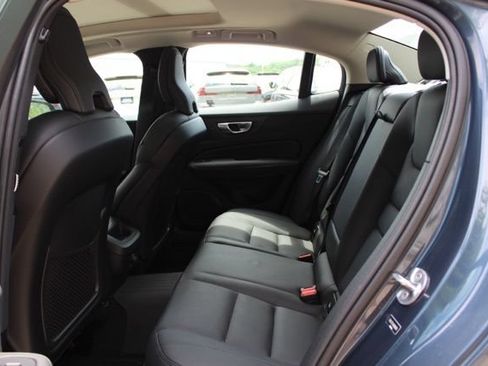 Certified 2024 Volvo S60 B5 Plus w/ Climate Package AWD/4WD image 22