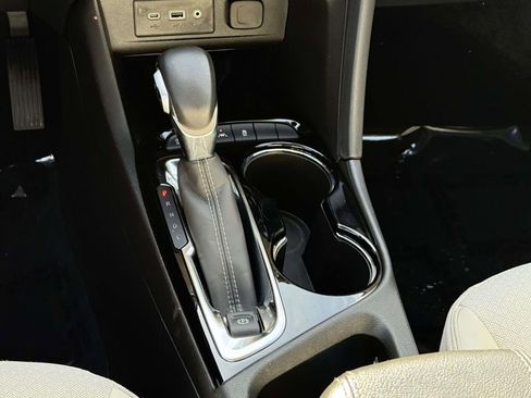 Used 2023 Buick Encore GX Preferred w/ Cold Weather Comfort Package FWD image 17