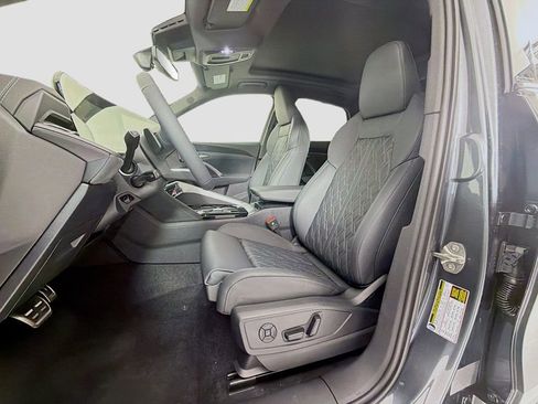 New 2025 Audi SQ5 Premium Plus image 22